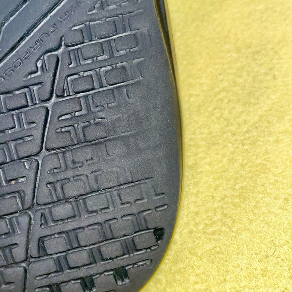 Telic Terox Energy Recovery Flip Flop Women’s Black Sandals - Women’s XS (US 5) - Picture 7 of 9